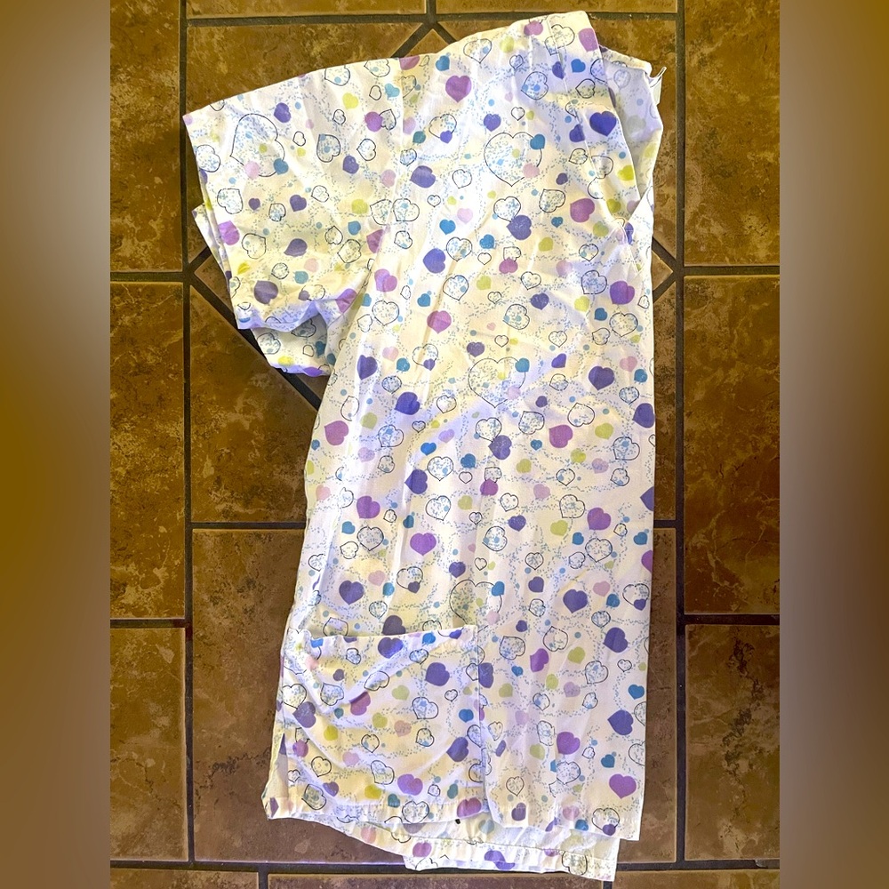 Scrub top